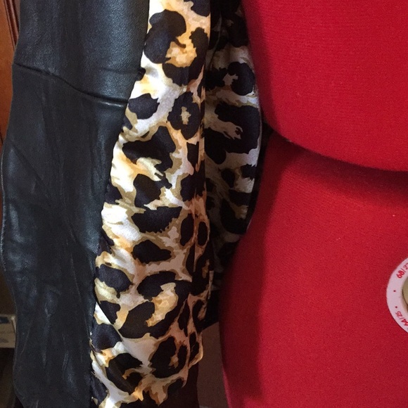 Beautiful Designer Biker BNWT butter soft leather - Picture 8 of 8